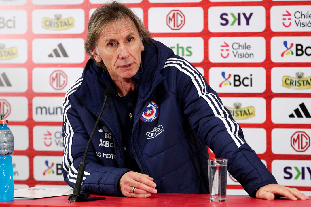 Fotografía de archivo del director técnico de la selección chilena, Ricardo Gareca. EFE/ Elvis González