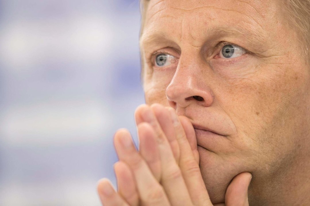 Fotografía de archivo en la que se registró al seleccionador del equipo nacional masculino de fútbol de Jamaica, el islandés Heimir Hallgrimsson. EFE/Valdrin Xhemaj