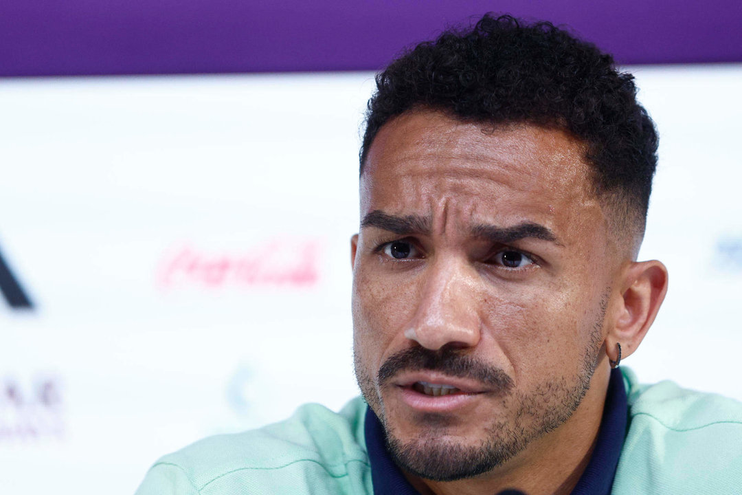 Imagen de archivo del defensor de la selección brasileña Danilo, quien este domingo, a un día del debut frente a Costa Rica en la Copa América de Estados Unidos, pidió una postura seria para encarar el partido en el SoFi Stadium de Los Angeles. EFE/Rodrigo Jiménez