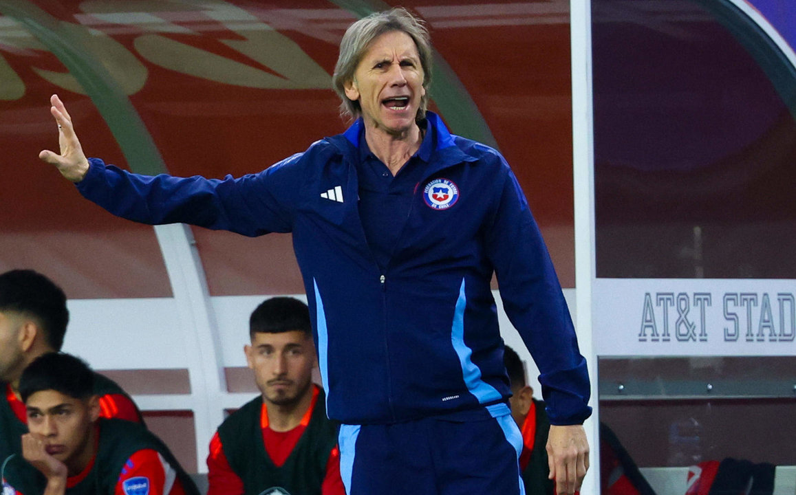 En la imagen el entrenador de Chile, Ricardo Gareca. EFE/EPA/KEVIN JAIRAJ