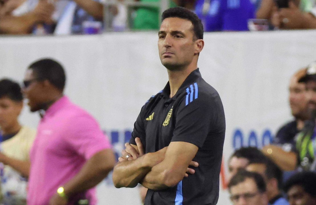 Lionel Scaloni, entrenador de Argentina, en una imagen de Archivo.. EFE/EPA/LESLIE PLAZA JOHNSON