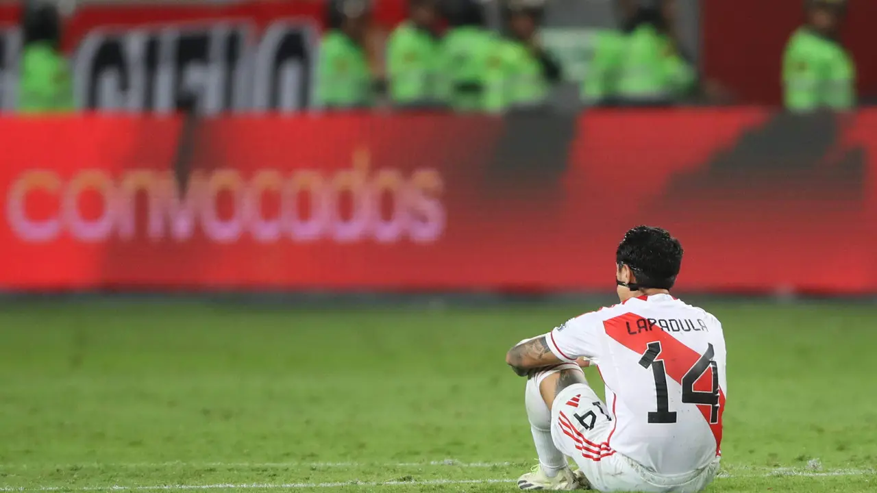 En una imagen de archivo, Gianluca Lapadula de Per&uacute;. EFE/ Paolo Aguilar